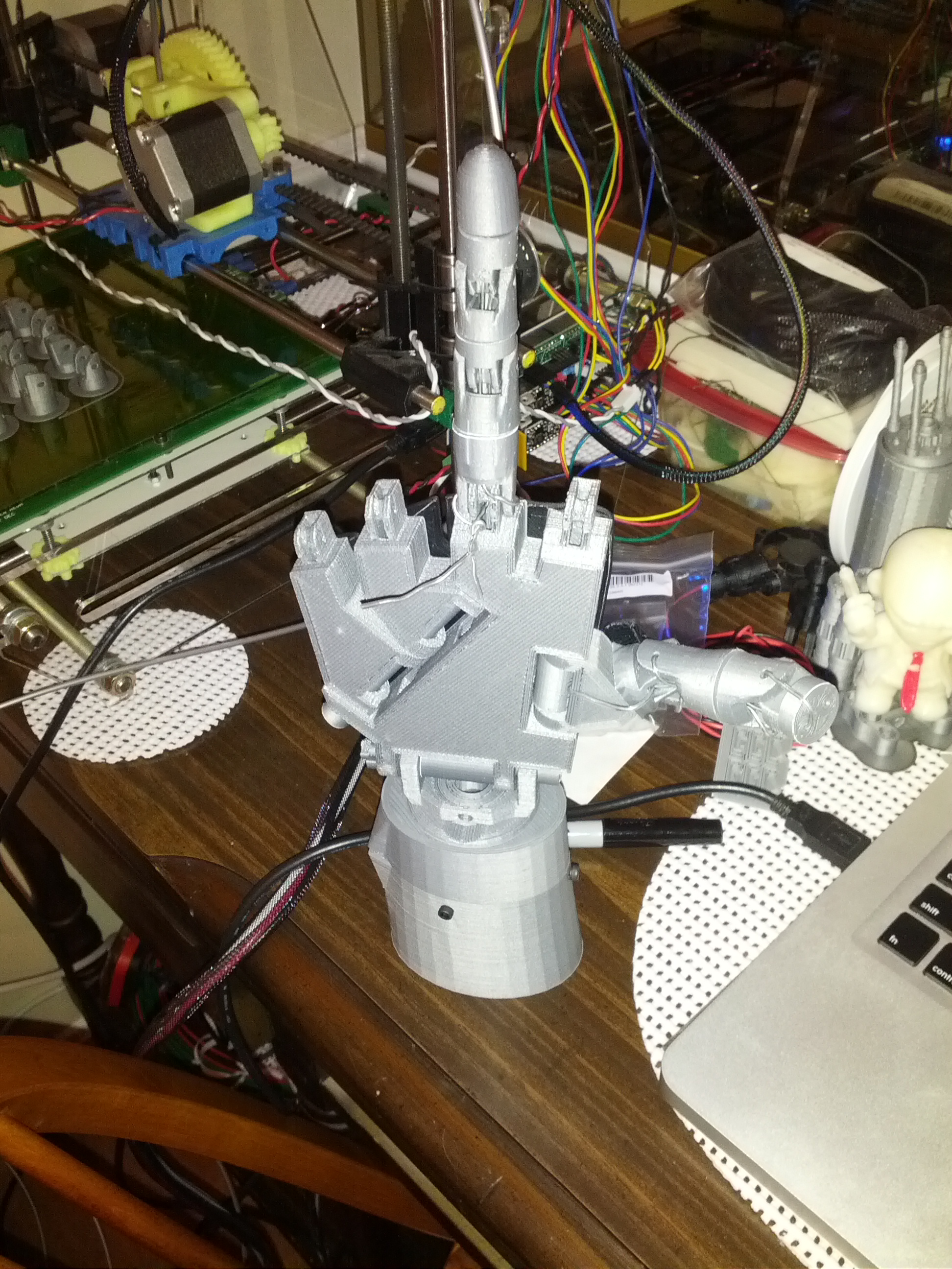 Thumb and middle finger loosely assembled.